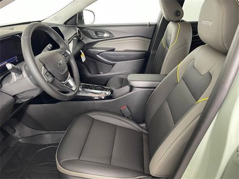 New 2026 Chevrolet Trax ACTIV w/ Driver Confidence Package image 2