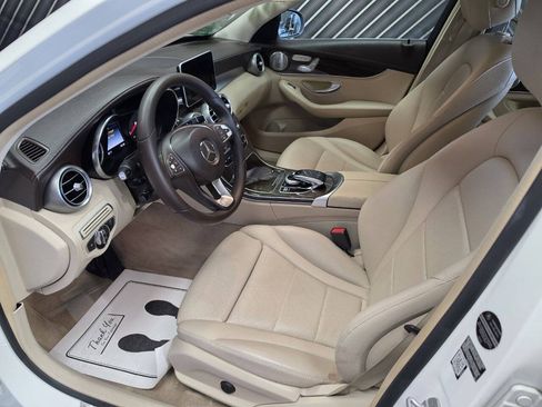 Used 2015 Mercedes-Benz C 300 4MATIC Sedan image 15
