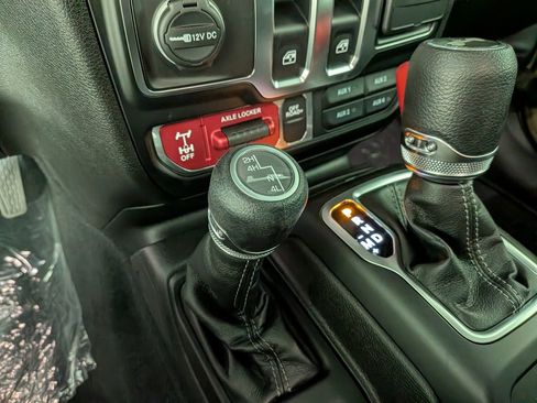 New 2026 Jeep Wrangler Sport AWD/4WD image 23