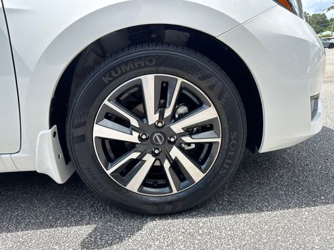 New 2025 Nissan Versa SV w/ Trunk Package image 12