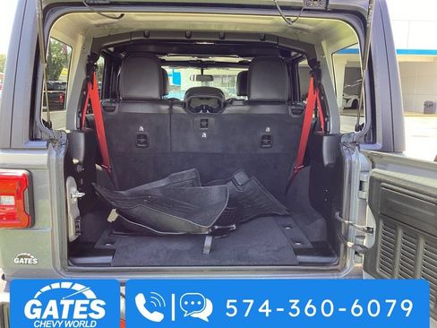 Used 2020 Jeep Wrangler Unlimited Rubicon w/ Quick Order Package 28Y Recon AWD/4WD image 11