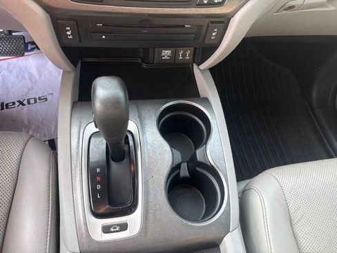 Used 2017 Honda Ridgeline RTL-T image 17