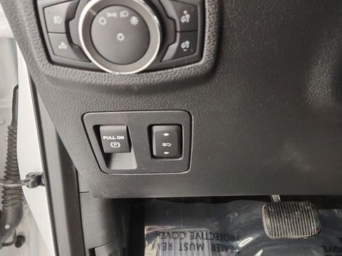 Used 2020 Ford F150 Lariat image 22