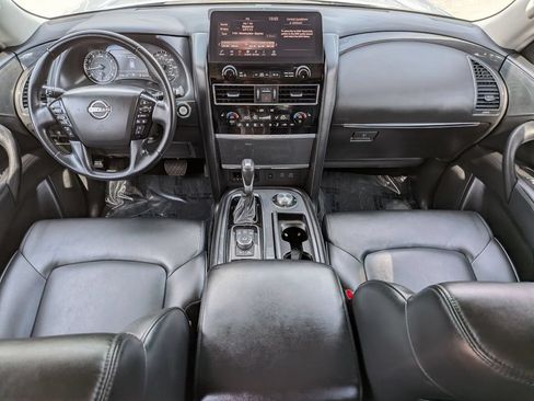 Used 2024 Nissan Armada SV AWD/4WD image 5