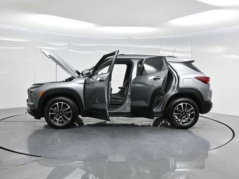 New 2025 Chevrolet TrailBlazer LT w/ Convenience Package FWD image 49
