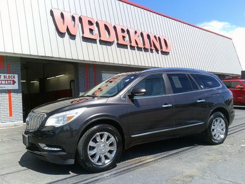 Used 2017 Buick Enclave Leather image 2