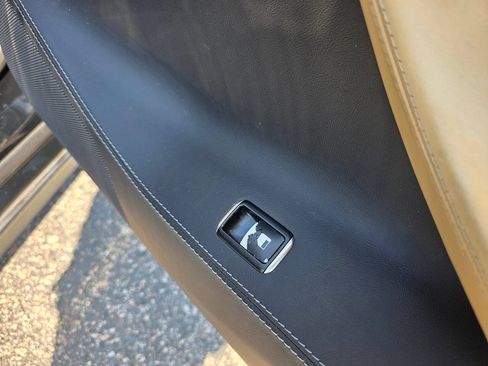 Used 2014 Tesla Model S P85 RWD image 28