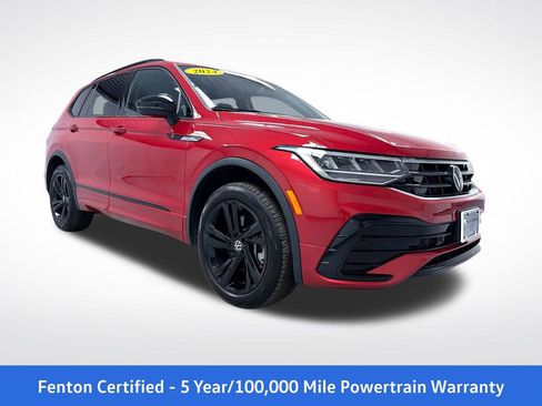 Used 2024 Volkswagen Tiguan SE R-Line image 1
