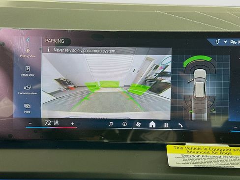 Used 2025 BMW X3 xDrive30i w/ M Sport Package image 13