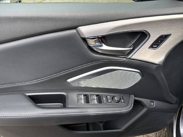 Used 2019 Acura RDX w/ Technology Package AWD/4WD image 13