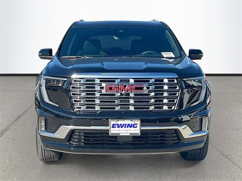 New 2026 GMC Acadia Denali w/ Super Cruise Package image 2