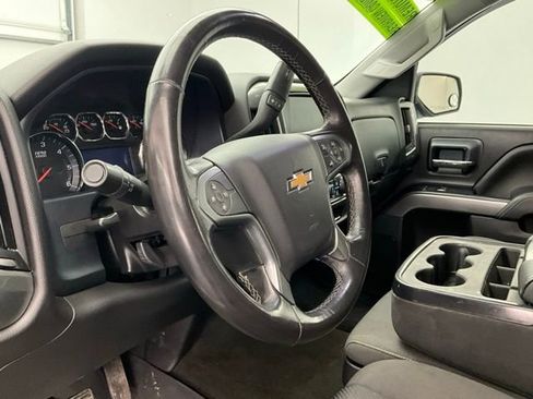 Used 2018 Chevrolet Silverado 1500 LT w/ LT Eassist Package image 10