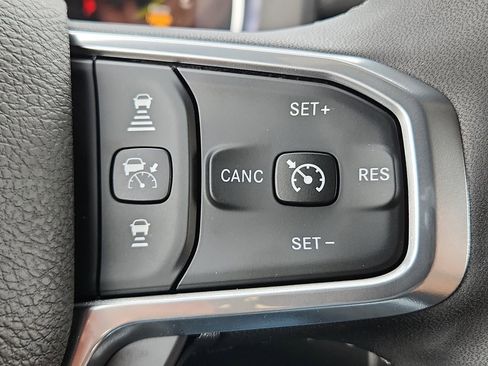 New 2026 RAM 2500 Laramie w/ Night Edition AWD/4WD image 25