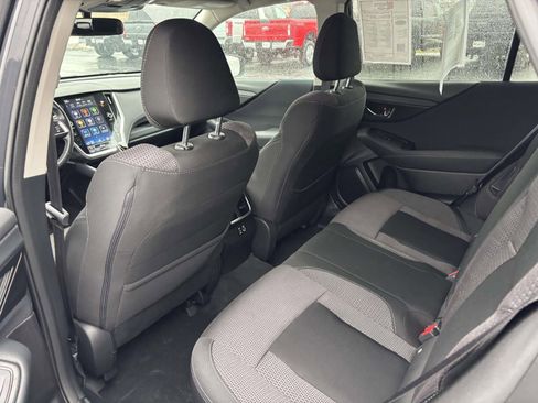 Used 2023 Subaru Outback Premium image 28
