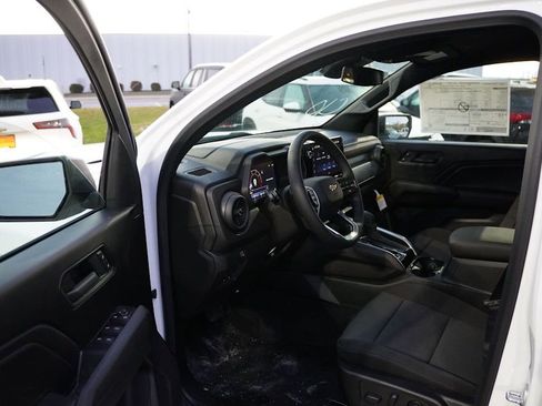 New 2026 Chevrolet Colorado W/T w/ WT Custom Package image 10