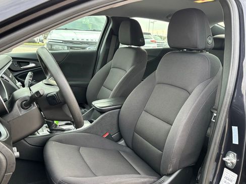 Used 2023 Chevrolet Malibu LT image 6