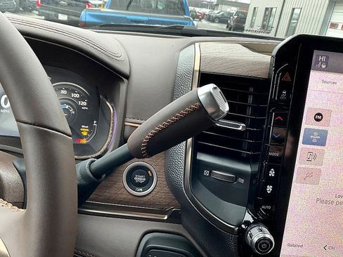 New 2026 RAM 2500 Limited image 18