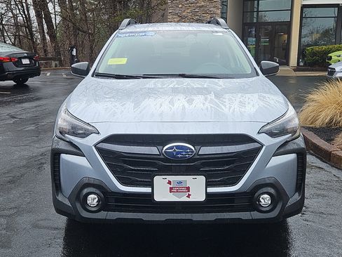 Certified 2025 Subaru Outback image 18
