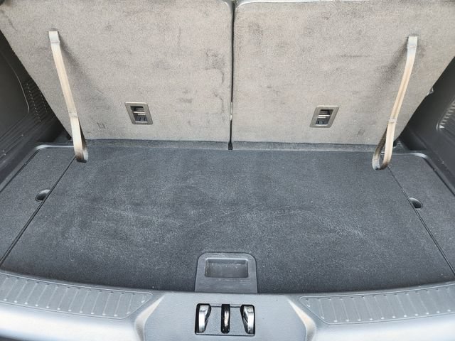 Used 2023 Ford Explorer XLT w/ Equipment Group 202A RWD image 32