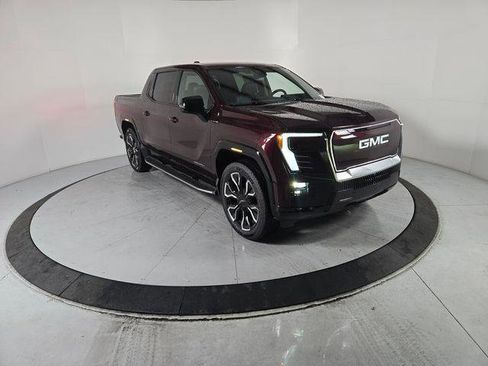 New 2025 GMC Sierra EV Denali image 7