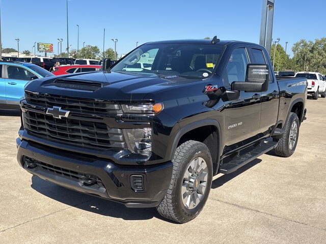 New 2026 Chevrolet Silverado 2500 Custom w/ Custom Value Package AWD/4WD image 7