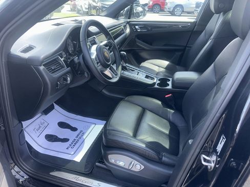 Used 2016 Porsche Macan S AWD/4WD image 25