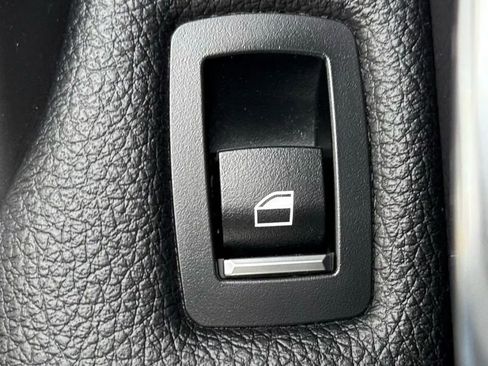 Used 2016 BMW 328d xDrive Sedan image 34