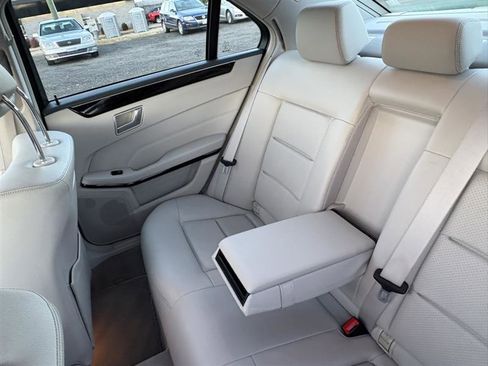 Used 2014 Mercedes-Benz E 350 Sedan image 12