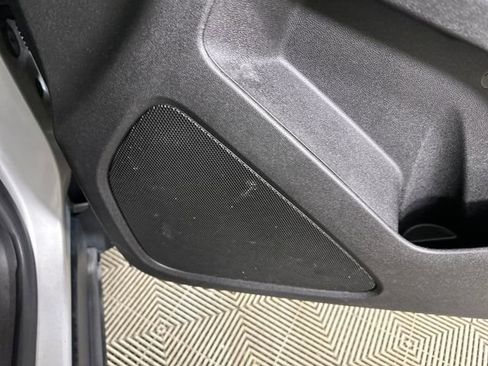 Used 2020 Chevrolet Equinox LT image 33