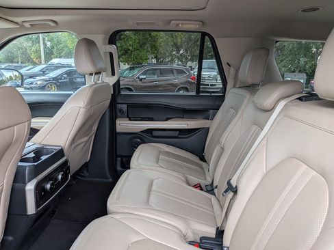 Used 2024 Ford Expedition Max Limited RWD image 15