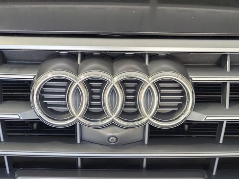 Used 2018 Audi Q5 Prestige AWD/4WD image 13
