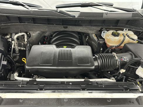 Used 2024 Chevrolet Silverado 1500 High Country w/ High Country Premium Package AWD/4WD image 27