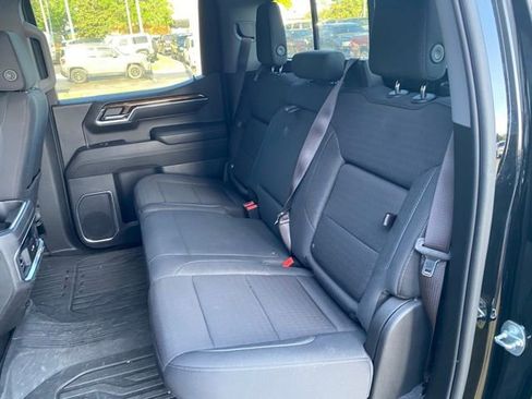 Used 2023 GMC Sierra 1500 Elevation w/ Preferred Package image 25