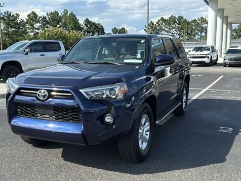 Used 2023 Toyota 4Runner SR5 image 3