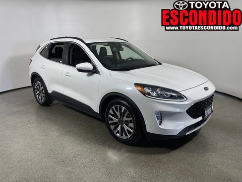 Used 2020 Ford Escape Titanium FWD image 1