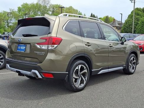 Used 2023 Subaru Forester Touring AWD/4WD image 6