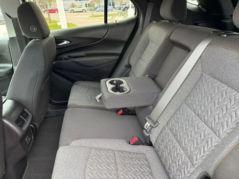 Used 2023 Chevrolet Equinox LT AWD/4WD image 14