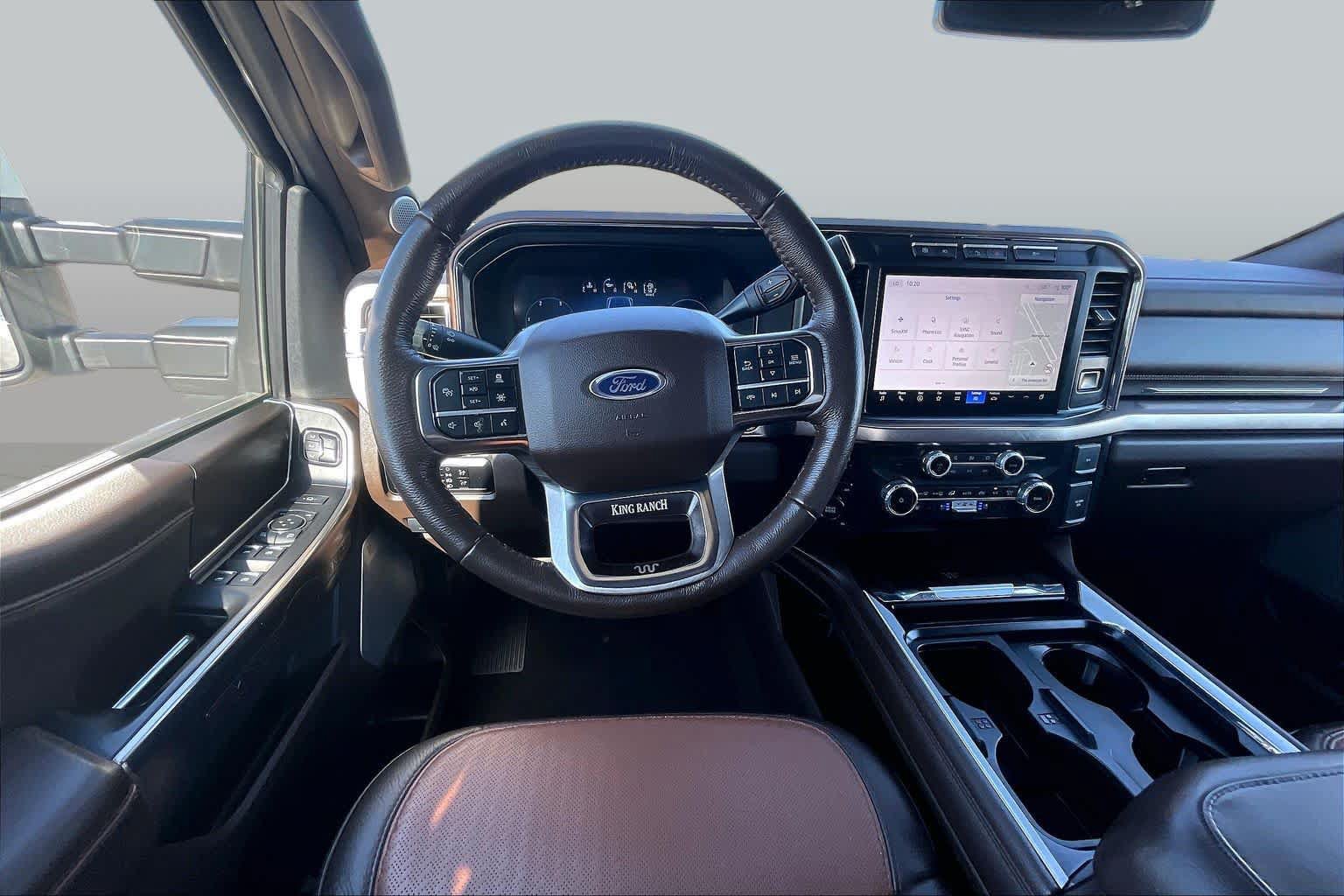Used 2023 Ford F350 King Ranch AWD/4WD image 6