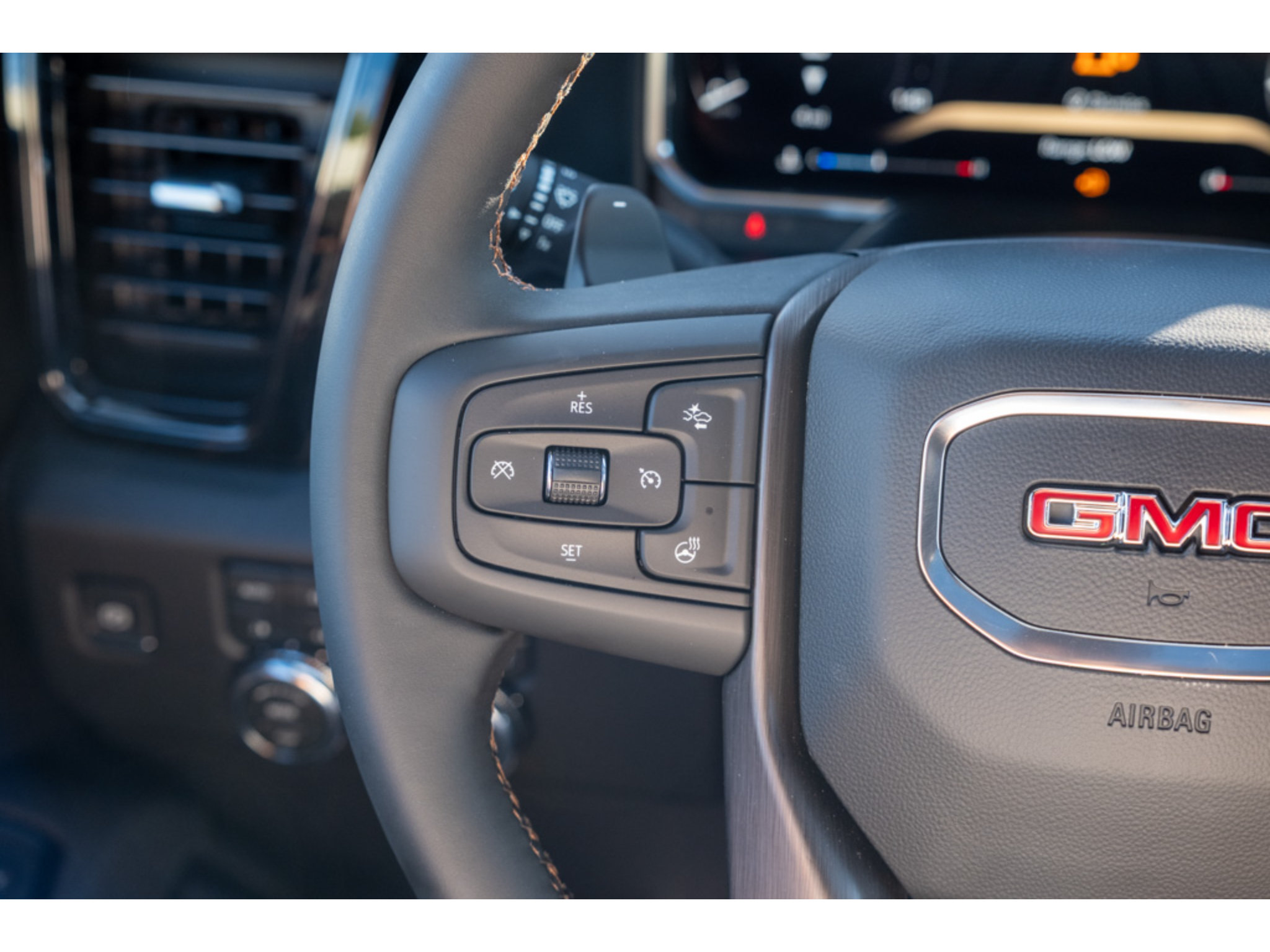 New 2026 GMC Sierra 1500 AT4 w/ AT4 Premium Package AWD/4WD image 19