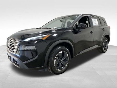 Used 2024 Nissan Rogue SV image 5