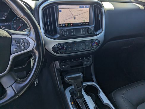 Used 2019 Chevrolet Colorado ZR2 image 11