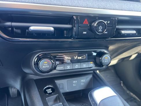 New 2026 Nissan Kicks SV image 15