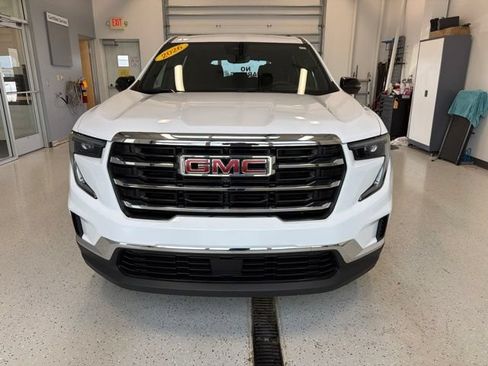 Used 2026 GMC Acadia Elevation w/ LPO, Floor Liner Package AWD/4WD image 4