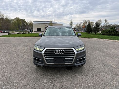 Used 2018 Audi Q7 3.0T Prestige AWD/4WD image 4