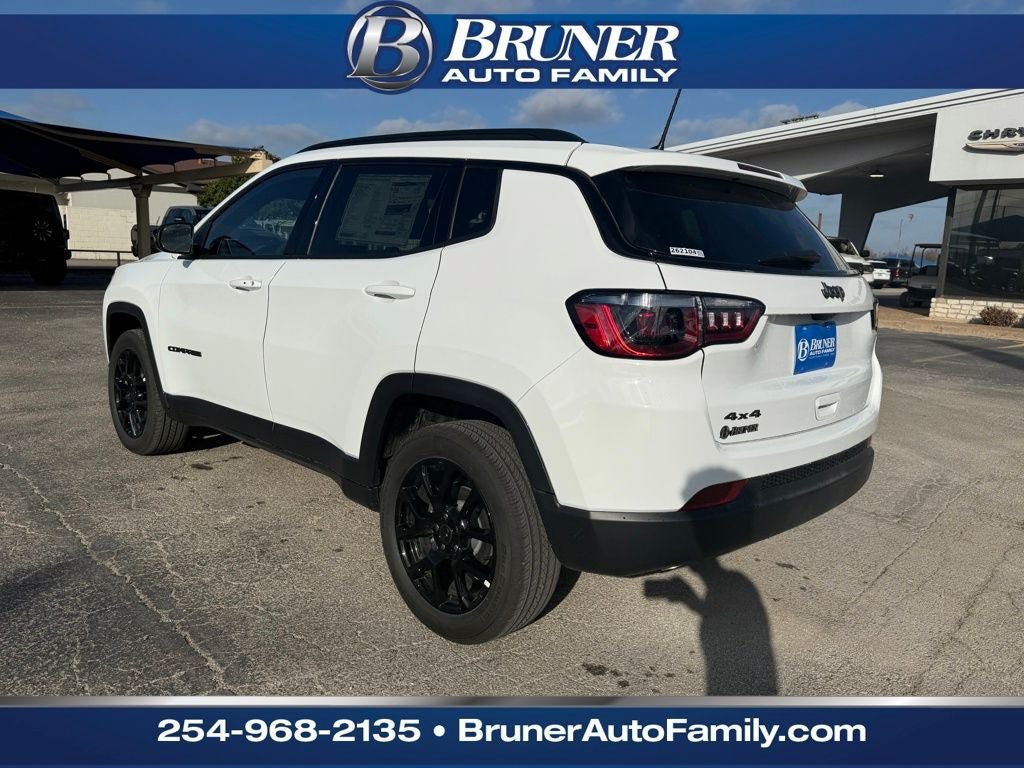 New 2026 Jeep Compass Latitude AWD/4WD image 7
