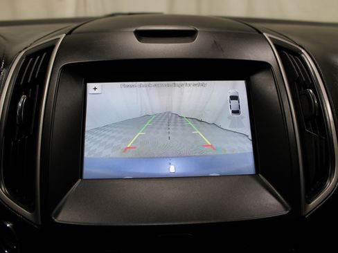 Used 2018 Ford Edge SEL w/ Equipment Group 201A image 23