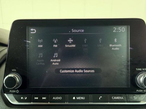Used 2021 Nissan Rogue SV AWD/4WD image 19