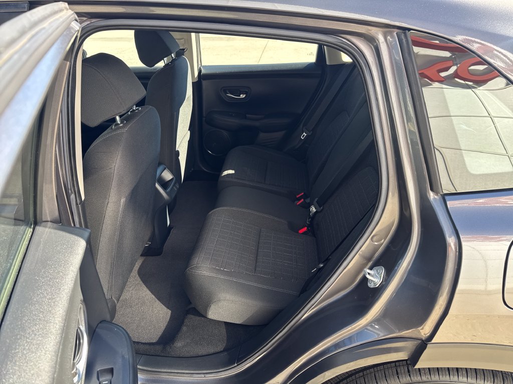 Used 2024 Honda HR-V LX image 23