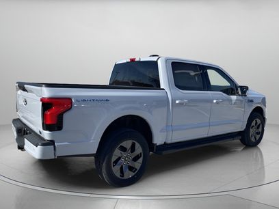 New 2025 Ford F150 Lightning Flash