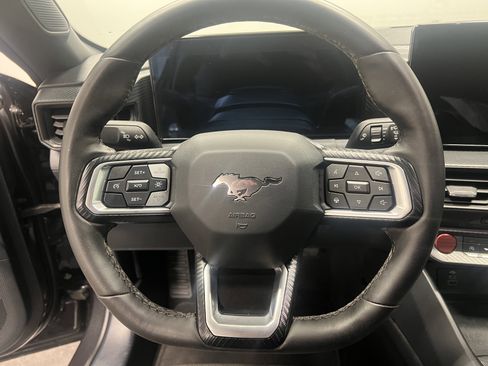 Used 2024 Ford Mustang Coupe image 13